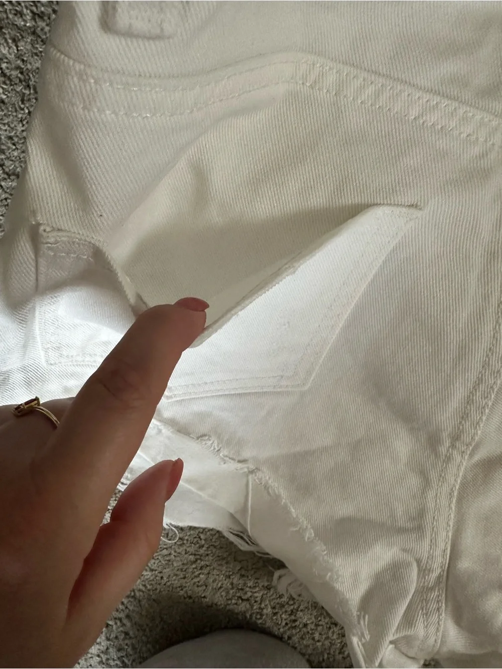 Denim&Co White Frayed Hem Denim Shorts NWOT